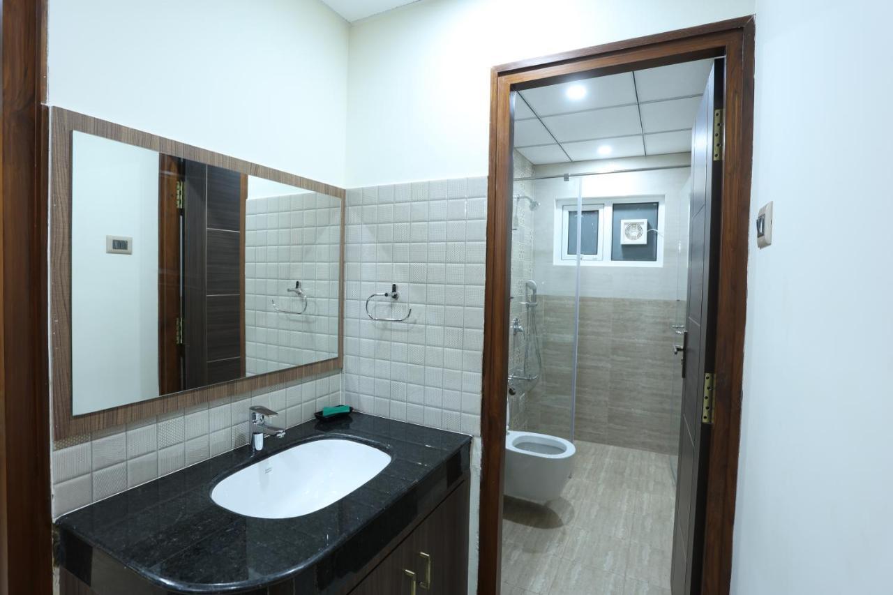 Hotel Minas Manor Tiruchirappalli Exterior foto