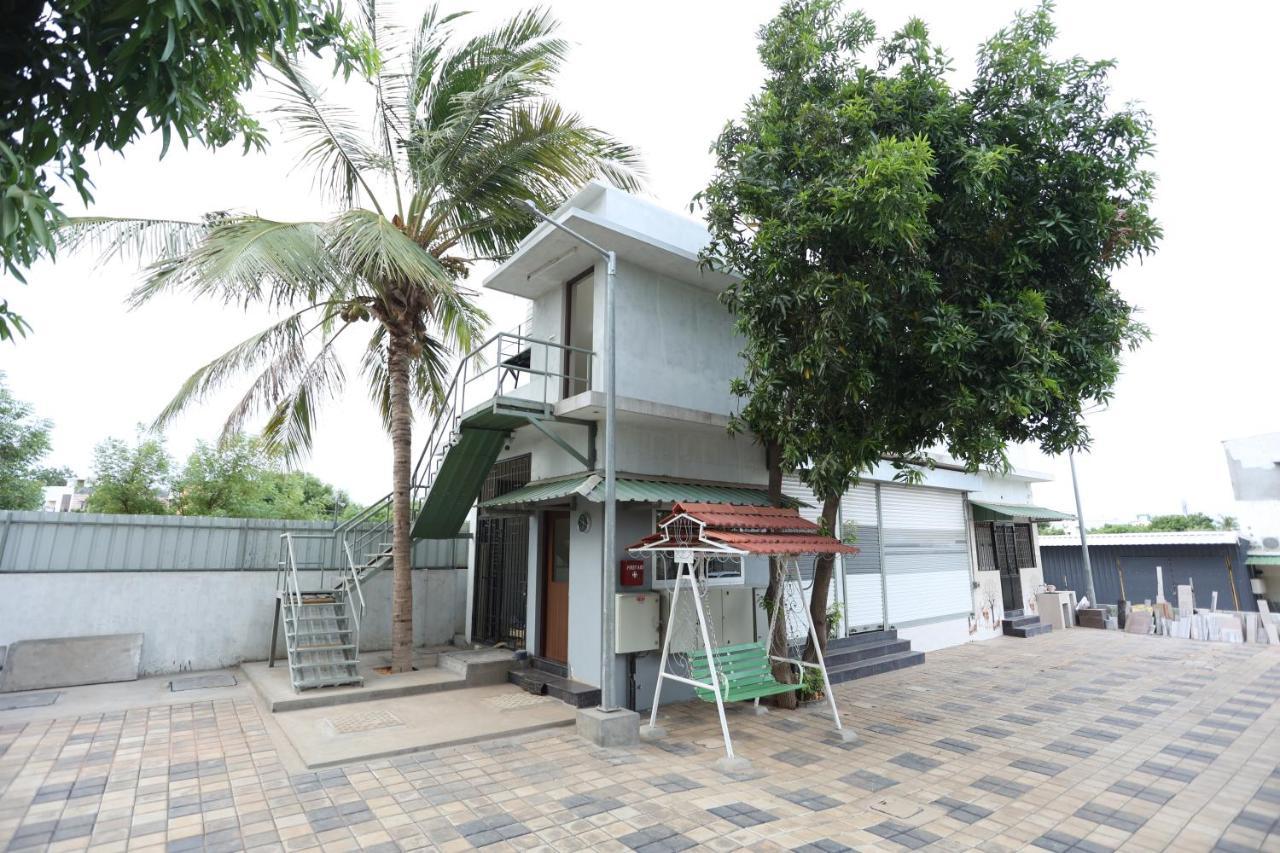 Hotel Minas Manor Tiruchirappalli Exterior foto